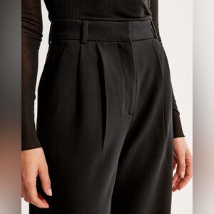 A&F Sloane Tailored Pant